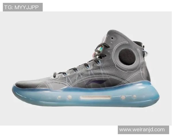 球星足球鞋上的字母寓意解析及其对球场表现的影响